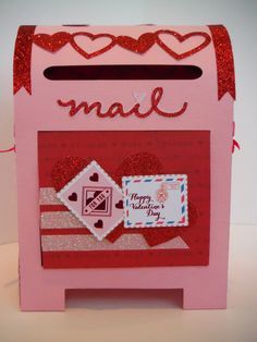 Valentine Boxes For School, Diy Valentines Box, Kids Valentine Boxes, Valentine Card Box, Diy Mailbox, Valentines Day Baskets, Valentine Mailbox, Valentine Day Boxes, Valentine Activities