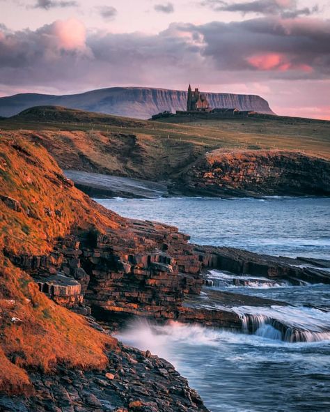 Mullaghmore peninsula in County Sligo Ireland Girl, Sligo Ireland, County Sligo, Felt Products, Greece Hotels, Irish Cottage, Visit Ireland, Travel Outfit Summer, Ireland Travel