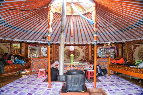 Mongolian Ger, Mongolian Bbq, Yurt Interior, Mongolian People, Mongolian Yurt, Yurt Home, Cottage Outdoor, Tiny House Trailer, Yurt