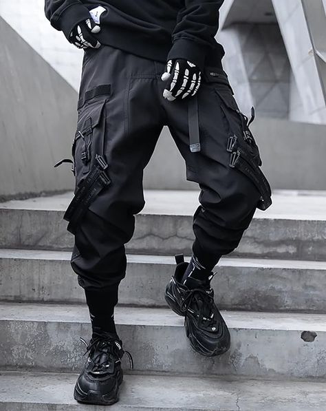 Cargo Pants: Versatile, Stylish, Functional. Elevate your wardrobe with utility cargo pockets, rugged style, and urban attitude. Embrace the essence of Tokyo fashion. Techwear Cargo Pants, Mens Techwear, Karate Pants, Underground Clothing, Japanese Street Wear, Tech Wear Fashion, Techwear Pants, Techwear Outfits, Black Jogger Pants