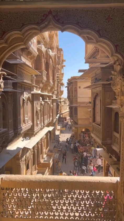 Delhi Tourism, Travel India Beautiful Places, India Street, Travel Infographic, Holiday Travel Destinations, Golden City, Adventure Travel Explore, Jaisalmer, Beautiful Locations Nature