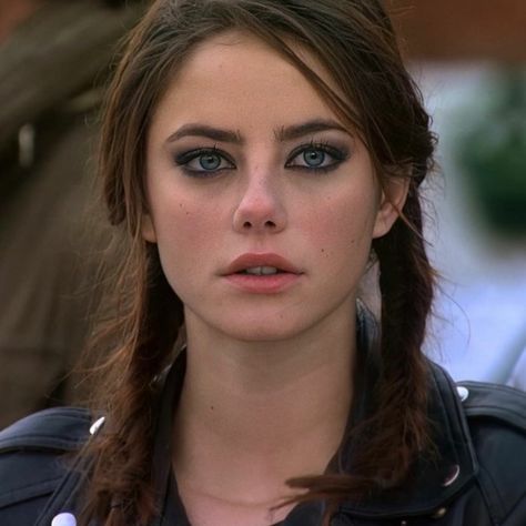 Effy Stonem Personality Type, Zodiac Sign & Enneagram | So Syncd Kaya Scodelario Skins, Elizabeth Stonem, Effy Stonem, Skins Uk, Kaya Scodelario, Celebrity Look, Personality Types, Look Alike, Face Claims