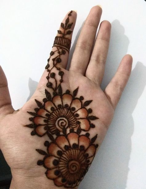 Henna|mehandi|henna art|inside hand|design Simple Henna Inside Hand, Inside Palm Henna Designs, Simple Henna Designs Inside Hand, Henna Inside Palm, Mehendi Designs For Hands Inside, Inside Henna Design, Inside Mehndi Designs, Simple Mehndi Designs Inside Hand, Inside Palm Henna