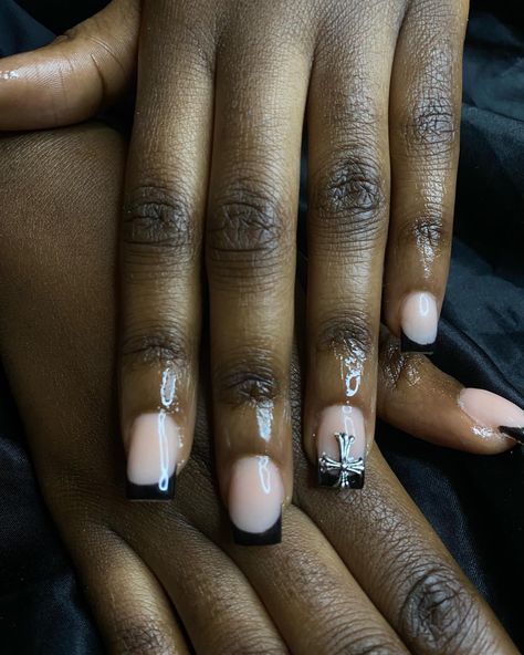 Black French Tip Nails Short, Black French Tip Nails Square, Short Black French Tip Nails, White Press On Nails, Women Nail Art, Short French Tip Nails, Long Coffin Nails, Ring Finger Nails, Boho Nails