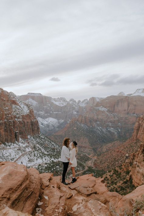 Zion National Park Couples Photos | Cassidy Lynne Photography Couples Photos, Neutral Outfit, Zion National Park, Photo Sessions, A Dream, National Park, National Parks, Hiking, The Incredibles