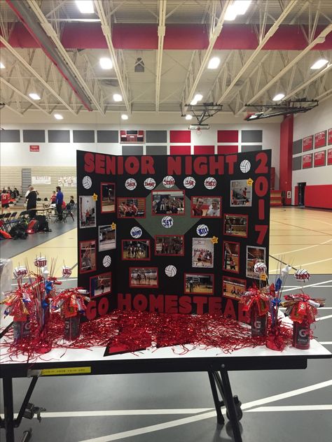 Volleyball Senior Night Poster Boards, Sports Senior Board Ideas, Varsity Volleyball Posters, Senior Volleyball Board Ideas, Senior Hockey Boards, Senior Sports Boards, Senior Night Table Ideas Volleyball, Senior Softball Posters Ideas, Hockey Senior Night Posters