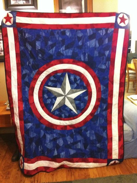 Captain America quilt!! for a little boy someday??! Superhero Quilt, Marvel Bedroom, Geek Crafts, Crochet For Beginners Blanket, Patriotic Quilts, Quilt Of Valor, Marvel Captain America, Personalized Quilt, Boy Quilts