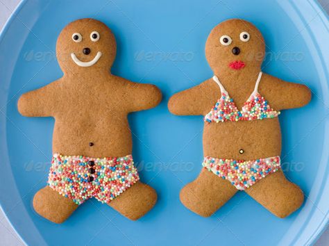 Gingerbread People with Sugar Candy Swimwear by monkeybusiness. Gingerbread People with Sugar Candy Swimwear #AD #Sugar, #People, #Gingerbread, #monkeybusiness Projects To Do At Home, Celebrity Pregnancy, Christmas Day Lunch, Gingerbread Cookies Decorated, Kids In The Kitchen, Mexican Wedding Cookies, Gingerbread Ornaments, Gingerbread Man Cookies, Summer Cookies