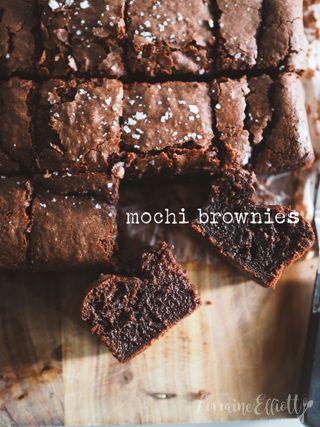 Mochi Brownies Chocolate Shake And Bake Recipe, Mochi Brownie Recipe, Mochi Brownie, Mochi Brownies, Chocolate Mochi, Jelly Slice, Shake And Bake, Caramel Slice, Brownies Chocolate