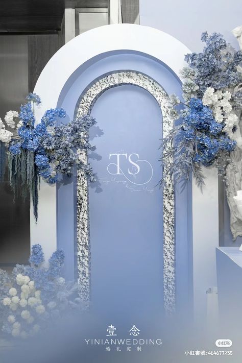 Cinderella Quinceanera Themes, Indoor Wedding Decorations, Wedding Color Schemes Blue, Event Booth Design, Debut Ideas, Blue White Weddings, Wedding Stage Design, Dream Wedding Decorations, Wedding Cake Table