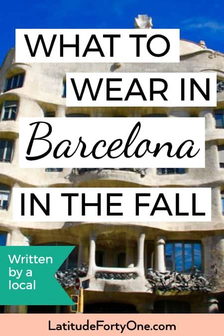 What To Wear In Barcelona In October, Barcelona Spain Outfits, What To Wear In Barcelona, Barcelona Packing List, Spain Outfit Ideas, Spain Travel Outfits, Barcelona Outfits, Barcelona Street, Barcelona Style