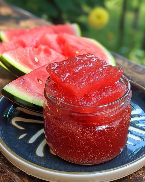 Avani Recipes, Diy Sauces, Watermelon Jam, Ripe Watermelon, Blueberry Cheesecake Recipe, Strawberry Cake Easy, Fruit Ideas, Homemade Apple Butter, Peach Syrup