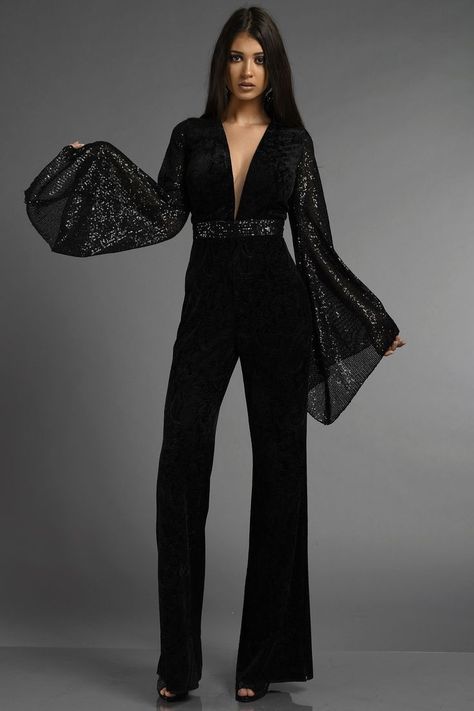 Fancy Jumpsuit, Blush Maxi Dress, Outfit Zara, Look Retro, Designer Jumpsuits, Sequin Gown, Western Dresses, Black Dresses, Beautiful Gowns