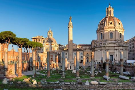 Ruins of the Roman Forum ( Foro Di Traiano ) at sunrise, Rome, Italy. Roman Forum, Historical Place, Rome Italy, Florence, Venice, Taj Mahal, Rome, Italy, Photographer