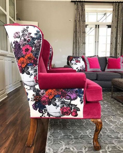 Floral Armchair, Funky Home, Pouf Design, Funky Chairs, Reupholster Furniture, Funky Home Decor, Funky Furniture, Chair Upholstery, Furniture Upholstery