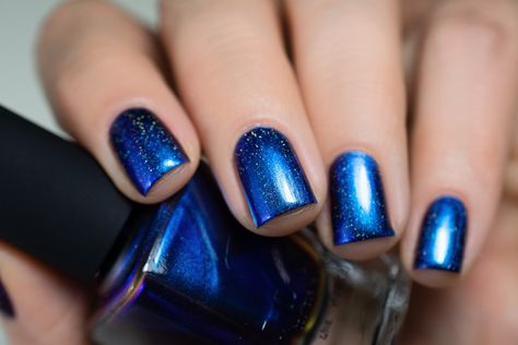 Ilnp Nail Polish, Chrome Nail Polish, Purple Holographic, Glitter Gel Nails, Blue Beauty, Orange And Gold, Holographic Nails, Classy Nails, Chic Nails