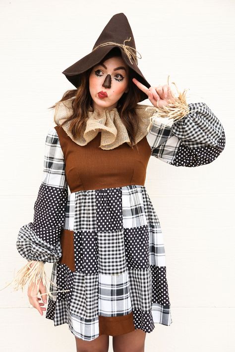 Cool Scarecrow Costume, Scarecrow Costume Wizard Of Oz Women, Diy Wizard Of Oz Scarecrow Costume, Homemade Wizard Of Oz Costumes, Homemade Scarecrow Costume Women, Wizard Oz Costume, Scarecrow Wizard Of Oz Costume Women, Wizard Of Oz Scarecrow Costume Women, Scarecrow Makeup Wizard Of Oz