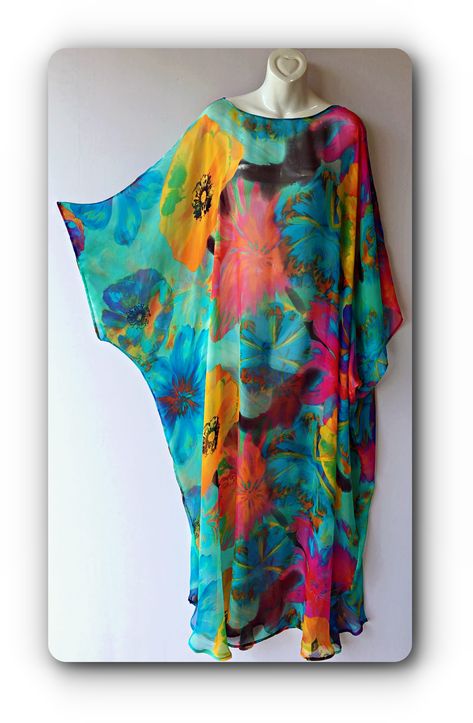 Kaftan Designs, Afrikaanse Mode, Kaftan Style, African Maxi Dresses, Mode Abaya, Silk Kaftan, African Fashion Women Clothing, African Print Fashion Dresses, African Fashion Women