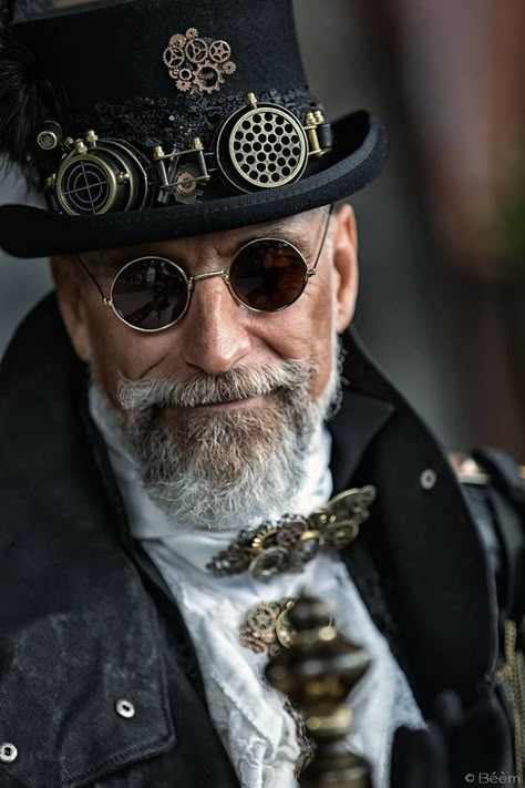 Steampunk Character, Steampunk Outfits, Steampunk Illustration, Mode Steampunk, Steampunk Men, Steampunk Christmas, Steampunk Couture, Steampunk Aesthetic, European Aesthetic