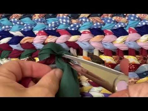 TWINING—The Last Row - YouTube Rug Twining, Rug Weaving Loom, Weaving Patterns Loom, Rag Rug Diy, Rug Diy, Art Weaving, Loom Projects, Weaving Loom Diy, Rug Loom