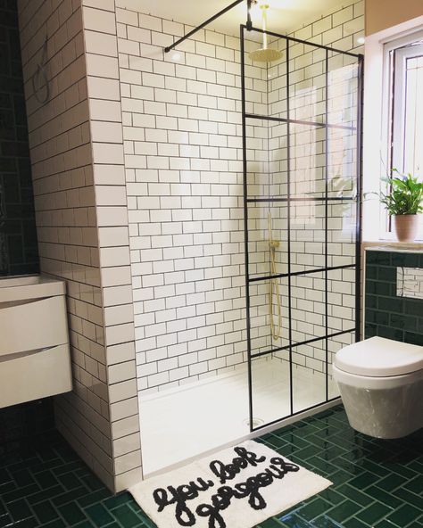 green tile shower floor - Ecosia - Images Tile Shower Floor, Herringbone Tiles, Small Shower Room, Tiled Bathroom, Small Bathroom With Shower, Loft Bathroom, House Bathrooms, Green Flooring, Bathroom Tile Ideas