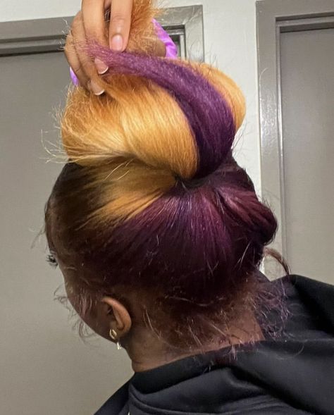 Blonde And Purple, Black Kids Braids Hairstyles, Hair Colour Design, Hair Color Underneath, Hair Color Streaks, Dyed Hair Inspiration, Cute Box Braids Hairstyles, Honey Blonde Hair, Protective Hairstyles Braids