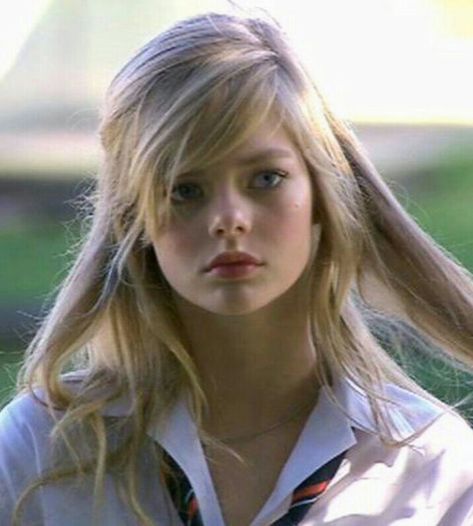 Samara Weaving, Model Aesthetic, Matcha Latte, Samara, Look On, Pretty Face, Hair Looks, Pretty Woman, Hair Inspo