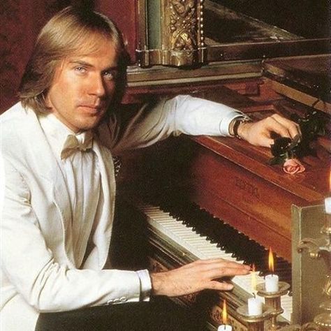 Stream Richard Clayderman__Invisible by Ahmed Yousef | Listen online for free on SoundCloud Francis Goya, Richard Clayderman, Happy June, Do Re Mi, Johnny Cash, Downton Abbey, For Free, Music, Quick Saves