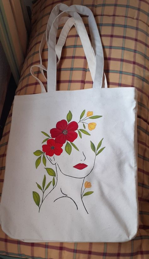 Fabric Painting On Cloth Bags, Fabric Paint Designs Creative, Ecobag Design Ideas, Canvas Bag Painting Ideas, Tote Bag Painting Ideas, Hand Painted Bags Handbags, Decorated Tote Bags, Diy Tote Bag Design, Painted Canvas Bags