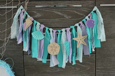 Mermaid First Birthday Decorations, Mermaid Diy Birthday Party, Mermaid First Birthday Party, Mermaid Birthday Party Decorations Diy, Diy Mermaid Party, Diy Mermaid Birthday Party, Mermaid Garland, Mermaid Decorations, Mermaid Birthday Party Ideas