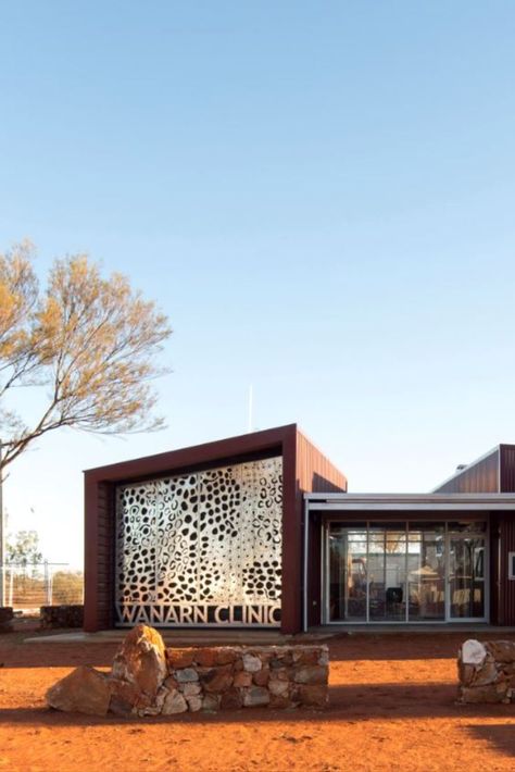 Designing with, not for, remote Aboriginal communities, Kaunitz and Yeung are changing the narrative of remote regional architecture – creating a new vernacular for Australian desert architecture. 

Puntukurnu Aboriginal Medical Service Healthcare Hub Newman/Wanarn Clinic | Traditional Land Owners: the Palyku People/Nakako People | Kaunitz Yeung Architecture | Photographer: Robert Frith , Brett Boardman | Writer: Cassandra Simpson Aboriginal Architecture Australia, Critical Regionalism Architecture, Aboriginal Architecture, Critical Regionalism, Desert Architecture, Central Australia, Australian Desert, Aboriginal People, Landscape Architecture Design