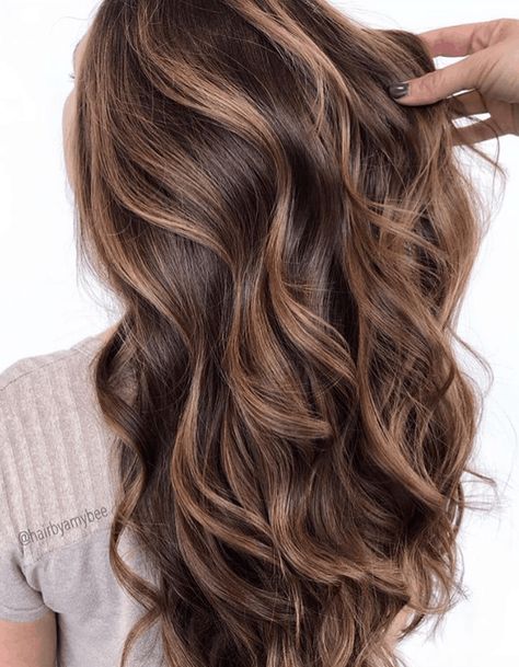 Red Balayage Hair, Rambut Brunette, Brunette Balayage, Brunette Hair With Highlights, Hair Color Light Brown, Brunette Balayage Hair, Honey Blonde Hair, Brown Hair Balayage, Balayage Brunette