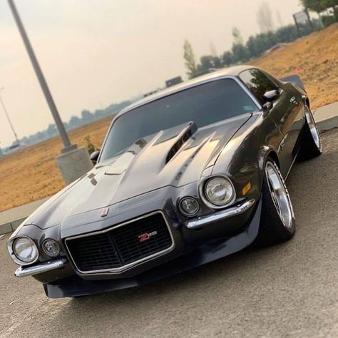 Z28 Camaro, Modded Cars, Chevrolet Camaro 1970, Chevy Camaro Z28, Old Muscle Cars, Car Wheels Rims, Chevy Muscle Cars, Custom Muscle Cars, American Muscle Cars