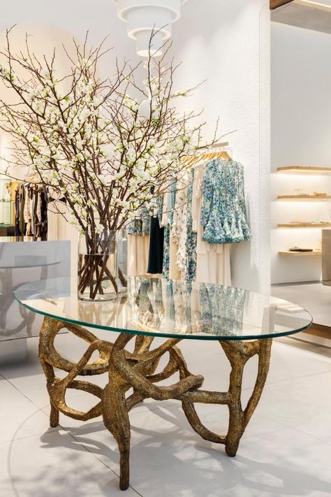 Zimmerman Store, Clothing Boutique Interior, Boutique Interior Design, Store Interiors, Vogue Australia, Store Design Interior, Boutique Interior, Retail Store Design, Show Room