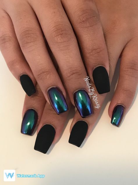 Matte Black Nails With Chrome Tips, Black Matte And Chrome Nails, Black Nails With Green Chrome, Black Chrome Dip Nails, Black Base Chrome Nails, Dip Powder Nails With Chrome, Metallic Halloween Nails, Matte Black And Chrome Nails, Black And Green Chrome Nails