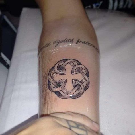 Celtic Knot Tattoos 1 Father Daughter Tattoos Celtic Knot, Father Symbol Tattoo, Father Symbol, Father Daughter Celtic Knot, Father Daughter Tattoo, Father And Daughter Tattoos, Knot Tattoos, Father Daughter Tattoos, Celtic Knot Tattoo