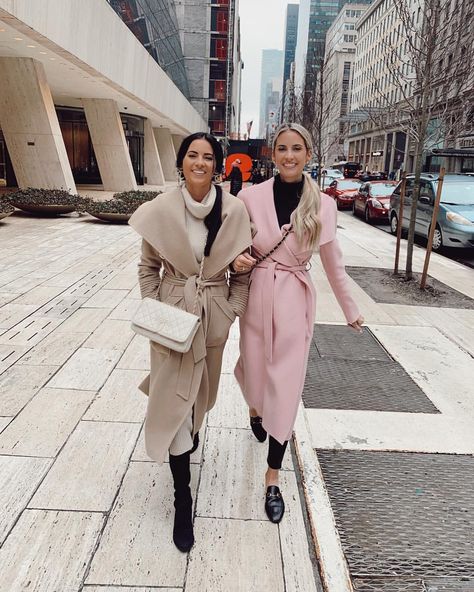 Rach Parcell (Pink Peonies) (@rachparcell) • Instagram photos and videos Emily Jackson, Ivory Lane, Capsule Wardrobe Work, Curvy Petite Fashion, Winter Fashion Outfits Casual, Outfits Petite, Professional Wardrobe, Fall Outfits For Work, Outfits Winter