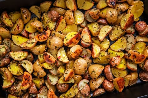 Herb Roasted Potatoes Are Nothing Short Of PerfectDelish Perfect Roast Potatoes, Garlic Roasted Potatoes, Herb Roasted Potatoes, Oven Roasted Potatoes, Roasted Potato Recipes, Best Oven, A Potato, Favorite Meals, Potatoes Recipe