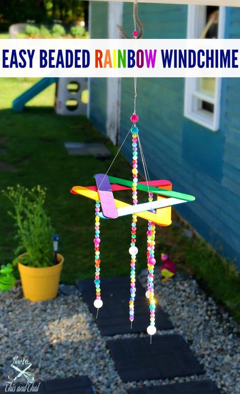 Gather the kids and let's make stuff! You can start with with these 25 easy Popsicle Stick Crafts to make with your kids this summer! #popsiclesticks #stickcrafts #easycrafts #popsiclestickcrafts Spring Craft Ideas For 4th Graders, Summer Camp Arts And Crafts For Kids, Popsicle Stick Wind Chime, Simple Prek Crafts, Crafts For Middle Schoolers, Wind Chimes Kids, Economics Project, Beaded Rainbow, Nature Projects