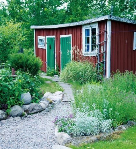 Red Shed, Swedish Cottage, Walkway Design, Diy Playground, Minimalist Garden, Red Cottage, Modern Garden Design, Terrace Design, Garden Cottage