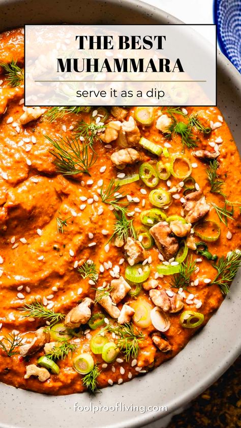 Delicious Muhammara dip in a bowl. Middle Eastern Sauce Recipes, Mediterranean Dips Recipes, Middle Eastern Sauces, Lebanese Dip Recipes, Arab Appetizers, Mouhamara Recipe, Arabic Finger Food, Middle East Appetizers, Muhamarra Dip Recipe