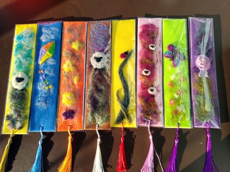 Needle Felted Bookmarks, Felt Bookmark, Felt Pictures, Wild And Free, Wet Felting, Projects For Kids, Needle Felting, Starry Night, Fiber Art