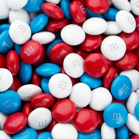 Red White Blue Wedding, M&m's Chocolate, Patriotic Baby, Nostalgic Candy, Blue Graduation, Blue Chocolate, Graduation Theme, Blue Candy, Bulk Candy