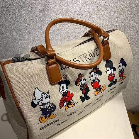 Disney Suitcase, Tommy Shoes, Mickey Mouse Purse, Disney Tote Bags, Disney Bags Backpacks, Mickey Mouse Bag, Travel Messenger Bag, Mouse Pictures, Cute Luggage