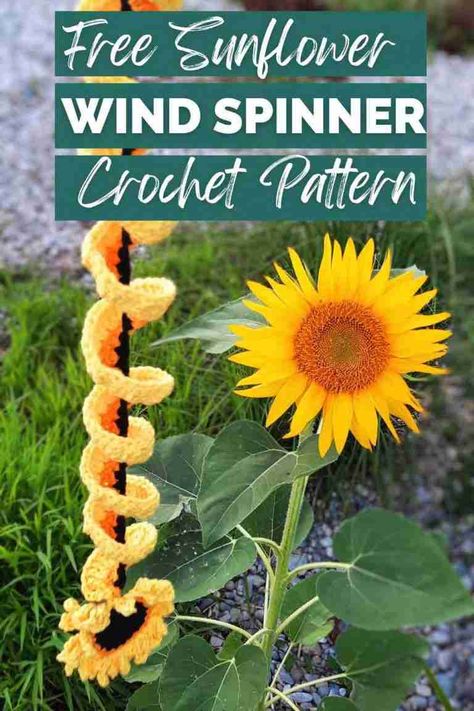 Free Crochet Sunflower, Sunflower Wind Spinner, Spiral Crochet Pattern, Spinners Diy, Aesthetic Patterns, Spiral Crochet, Crochet Aesthetic, Free Printable Gifts, Crochet Sunflower