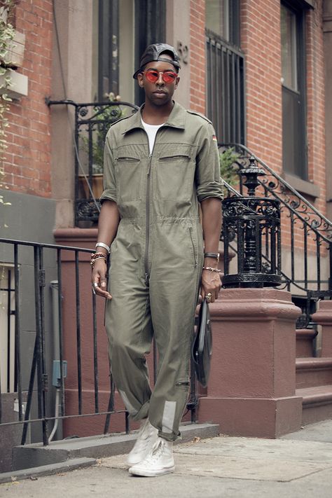 Jumpsuit Outfit Men, Coverall Outfit, Jumpsuit For Men, Safari Chic, Men Carhartt, Street Style Outfits Men, Boiler Suit, Fire Fits, Safe Haven