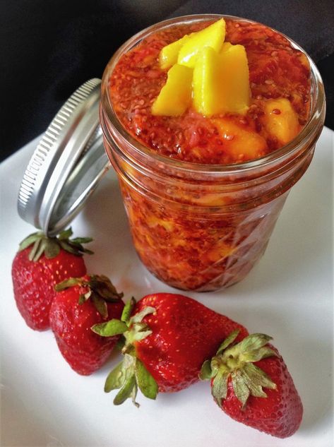 Quick Jam, Easy Jam Recipe, Strawberry Gluten Free, Easy Jam, Mango Jam, Buckwheat Pancakes, Chia Seed Recipes, Healthy Vegan Breakfast, Chia Jam