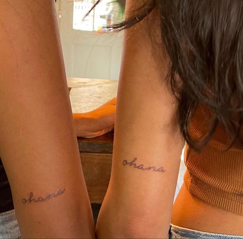 Matching Hawaii Tattoos, Ohana Family Tattoo, Ohana Means Family Tattoo, Hawaii Tattoo For Women, Ohana Tattoo Ideas Families, Hawaii Tattoo Ideas, Family Tattoo Ideas For Women, Small Family Tattoos, Ohana Tattoos