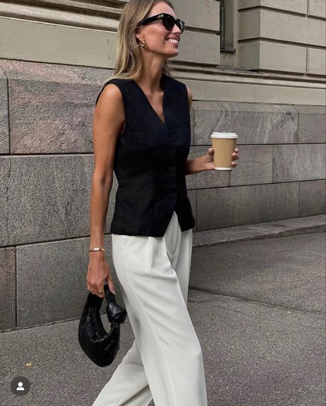 Corporate Girly, Waistcoat Outfit, Summer Office Outfits, Work Fits, Corporate Fashion, Corporate Outfits, Summer Work Outfits, Fashion 2024, Outfit Look