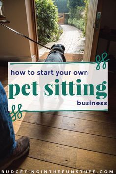 Dog Sitting Business, Pet Care Business, Pet Sitting Business, Starting A Daycare, Stay At Home Jobs, Dog Grooming Tips, Pet Businesses, Pet Sitting, Pet Hacks